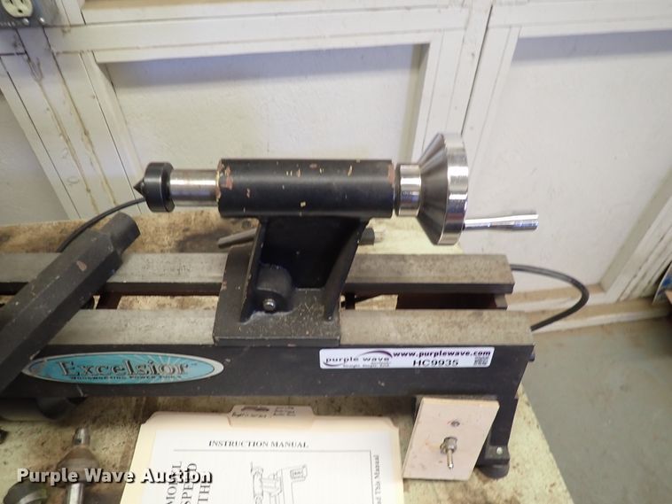 image for item HC9935 Excelsior lathe