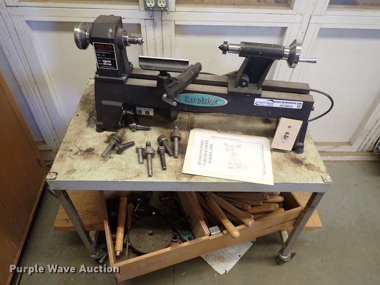image for item HC9935 Excelsior lathe