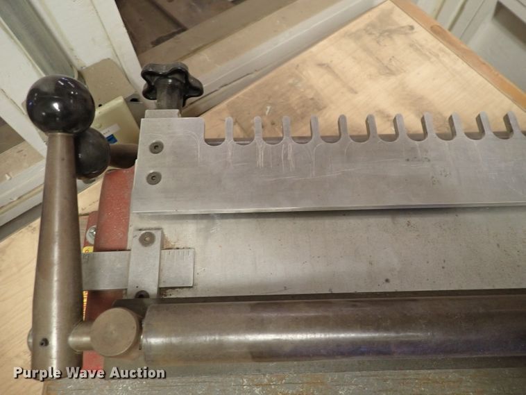 image for item HC9940 Porter Cable 7116 dovetail machine