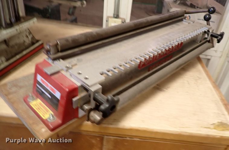 image for item HC9940 Porter Cable 7116 dovetail machine