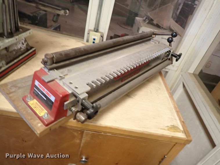 image for item HC9940 Porter Cable 7116 dovetail machine