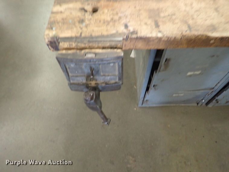 image for item HC9946 Table