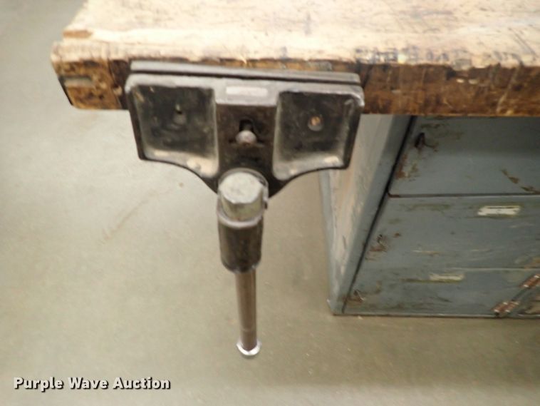 image for item HC9946 Table