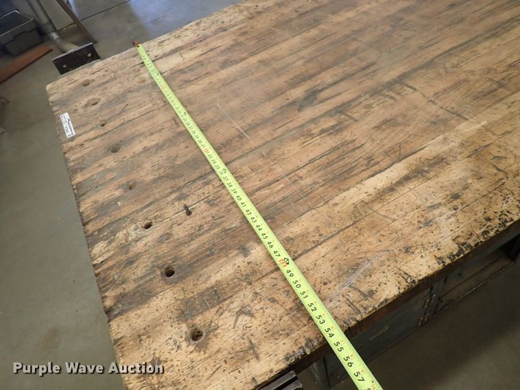 image for item HC9946 Table