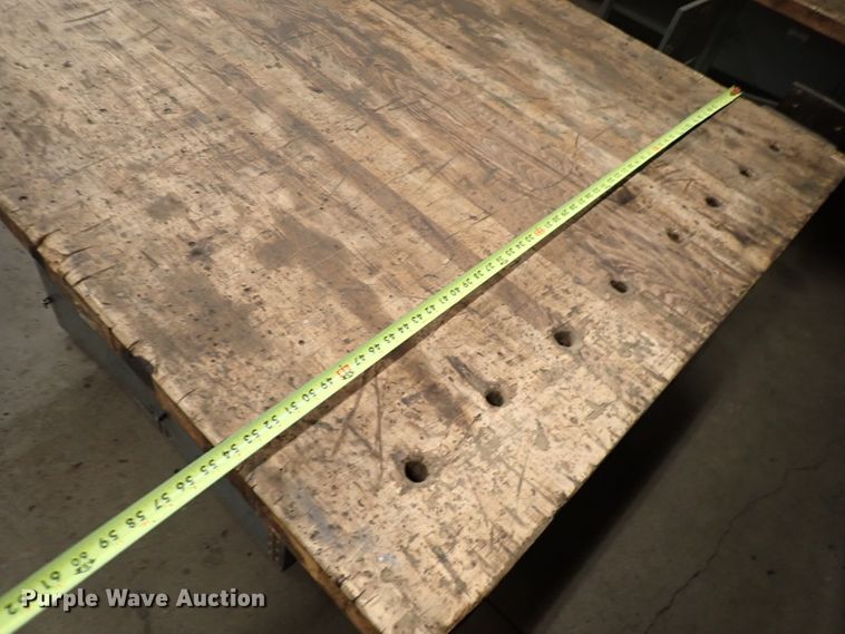 image for item HC9947 Table