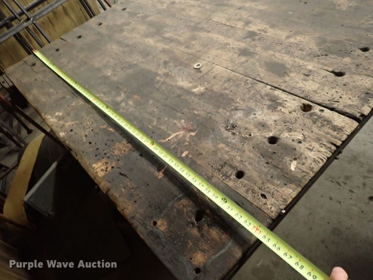 image for item HC9948 Table