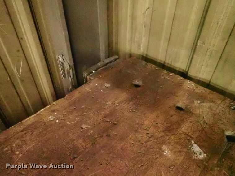 image for item HC9950 Table