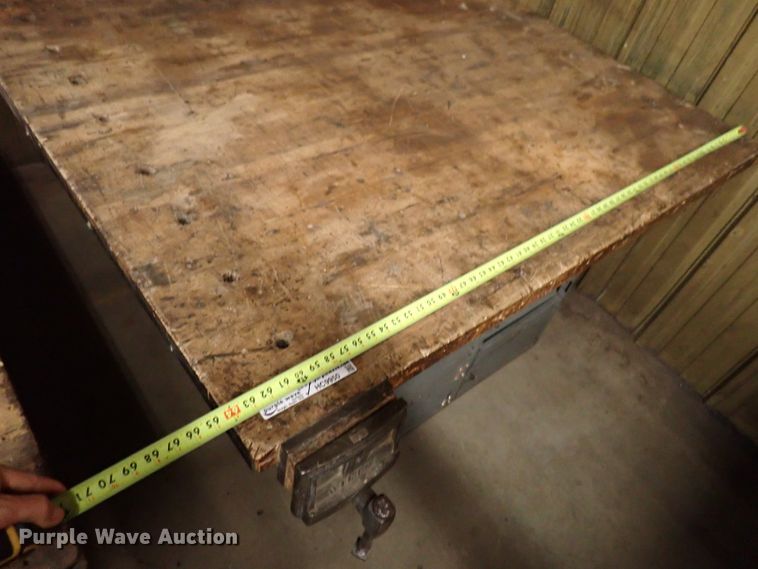 image for item HC9950 Table