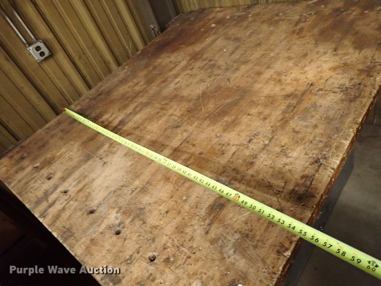 image for item HC9950 Table