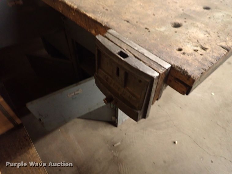 image for item HC9951 Table