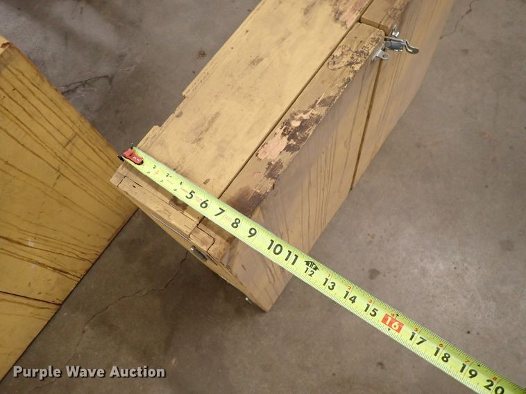 image for item HC9955 Table