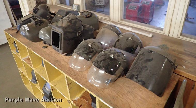 image for item HC9961 (33) welding helmets