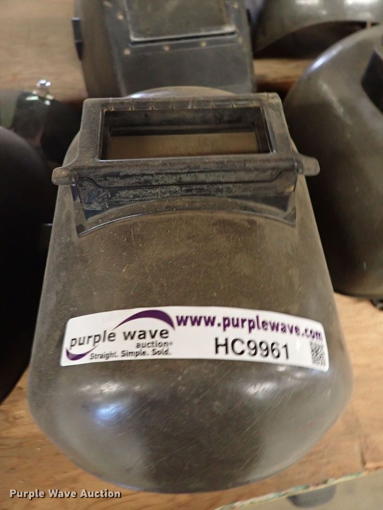 image for item HC9961 (33) welding helmets