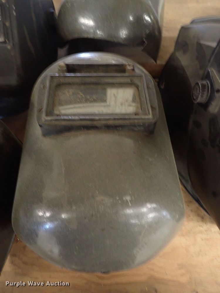 image for item HC9961 (33) welding helmets