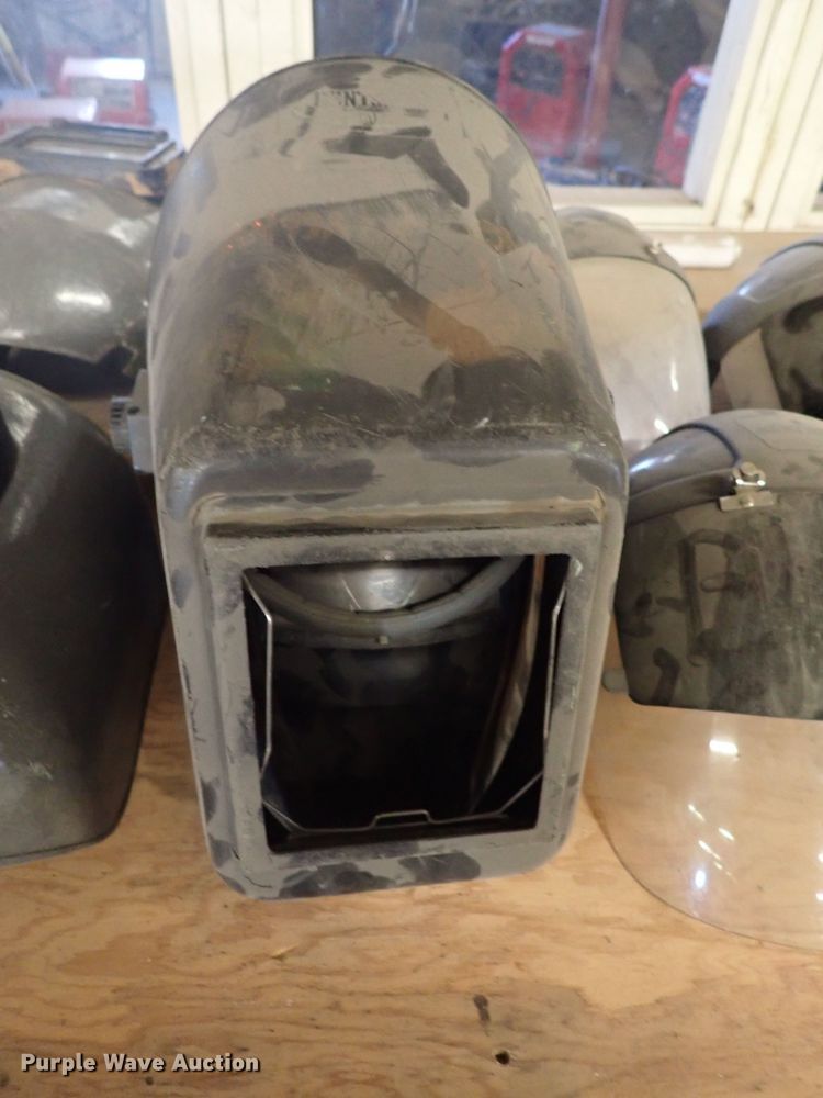 image for item HC9961 (33) welding helmets