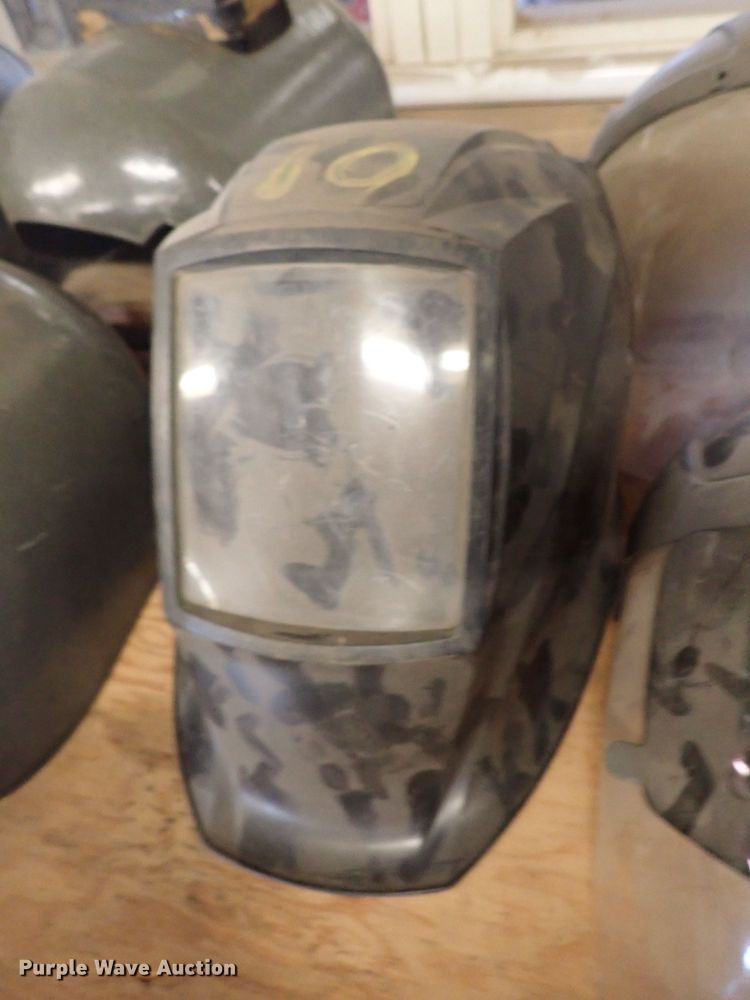 image for item HC9961 (33) welding helmets