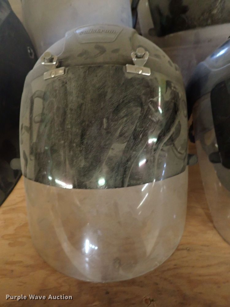 image for item HC9961 (33) welding helmets