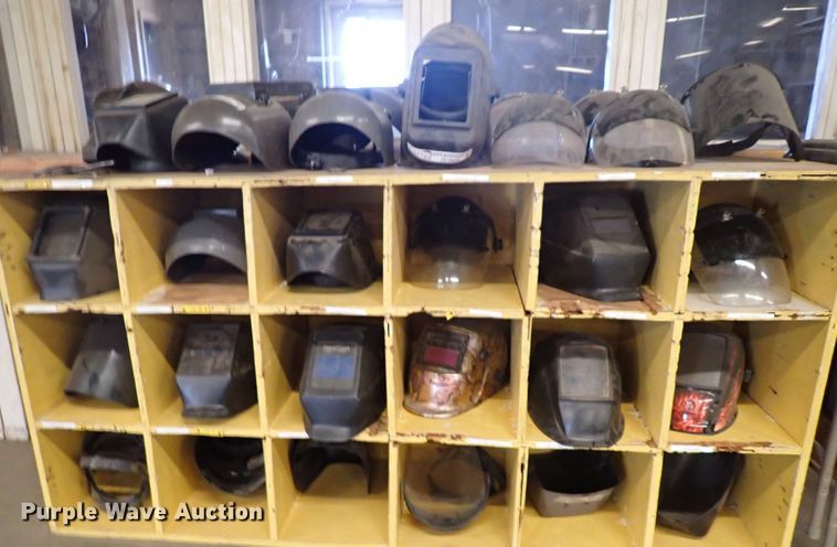 image for item HC9961 (33) welding helmets