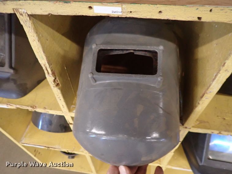 image for item HC9961 (33) welding helmets