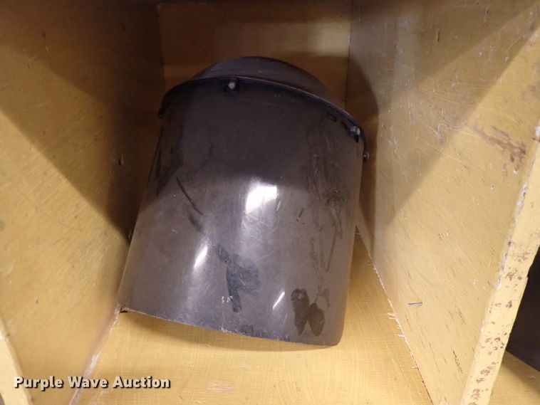 image for item HC9961 (33) welding helmets
