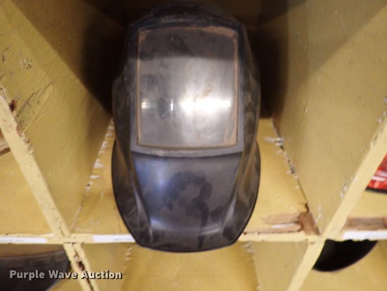 image for item HC9961 (33) welding helmets