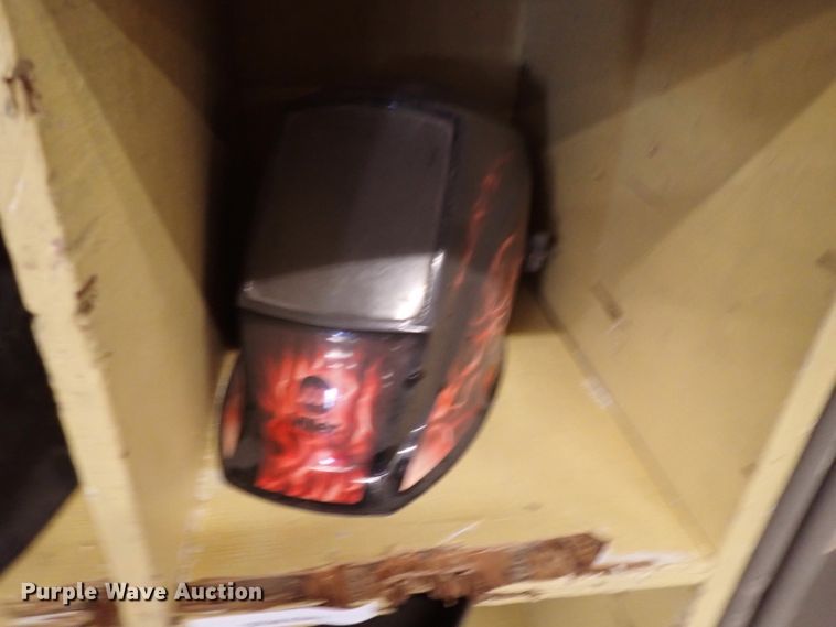 image for item HC9961 (33) welding helmets