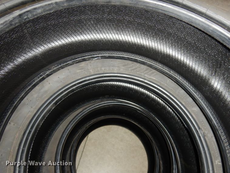 image for item HD9624 (4) Continental Contitrac 275/65R18 tires