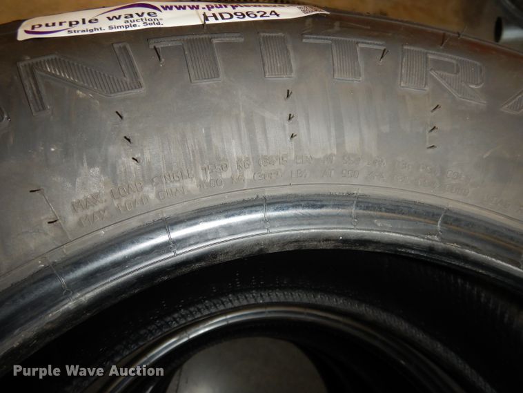 image for item HD9624 (4) Continental Contitrac 275/65R18 tires