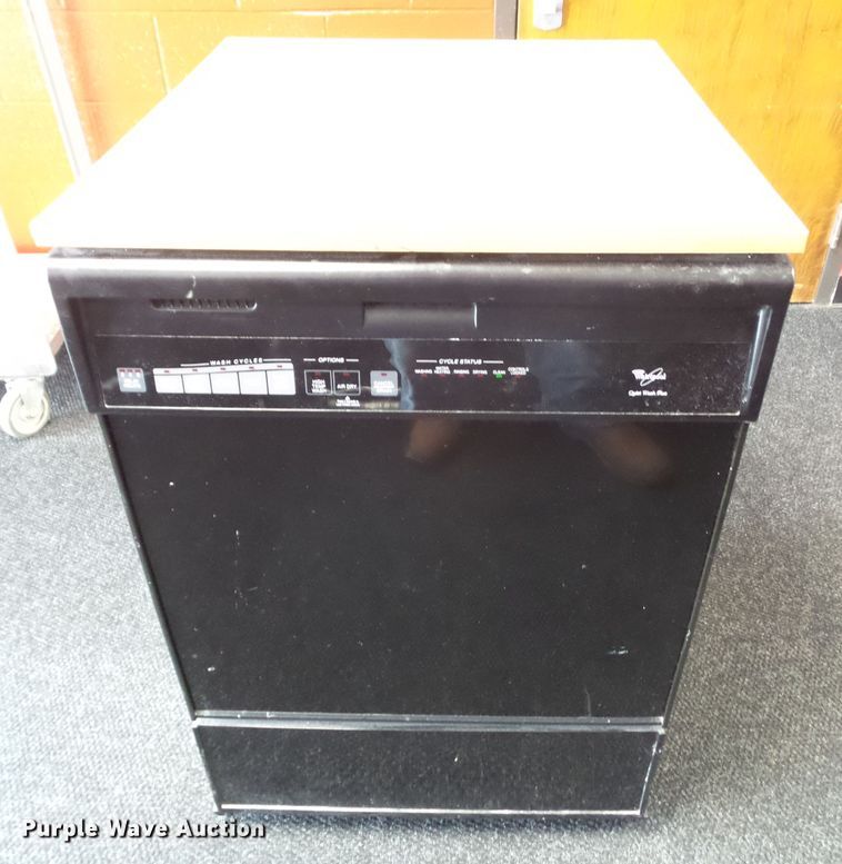 image for item HF9733 Whirlpool DP920PFGY2 dishwasher