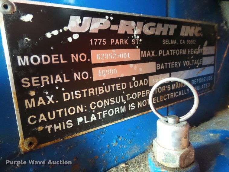 image for item HF9734 Up Right UL-31  vertical lift