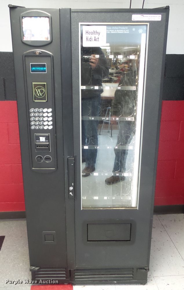 image for item HF9736 Wittern 3187  refrigerated vending machine
