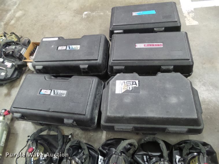 image for item HF9805 Fire and rescue equipment