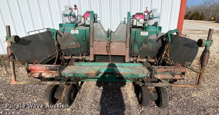 image for item HR9335 Layton DD550 paver