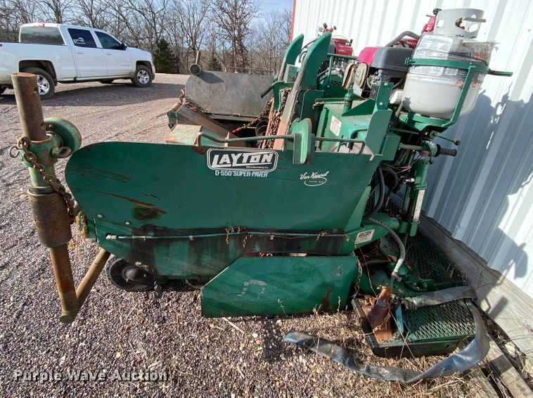 image for item HR9335 Layton DD550 paver