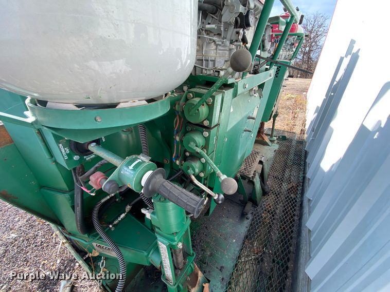 image for item HR9335 Layton DD550 paver