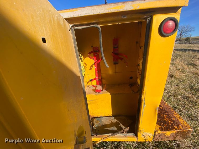 image for item HR9412 1988 Dodge Dakota  utility bed pickup truck