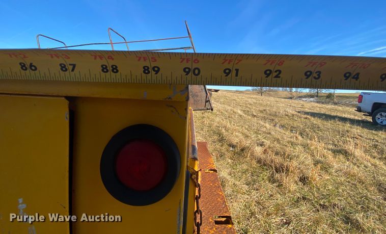 image for item HR9412 1988 Dodge Dakota  utility bed pickup truck