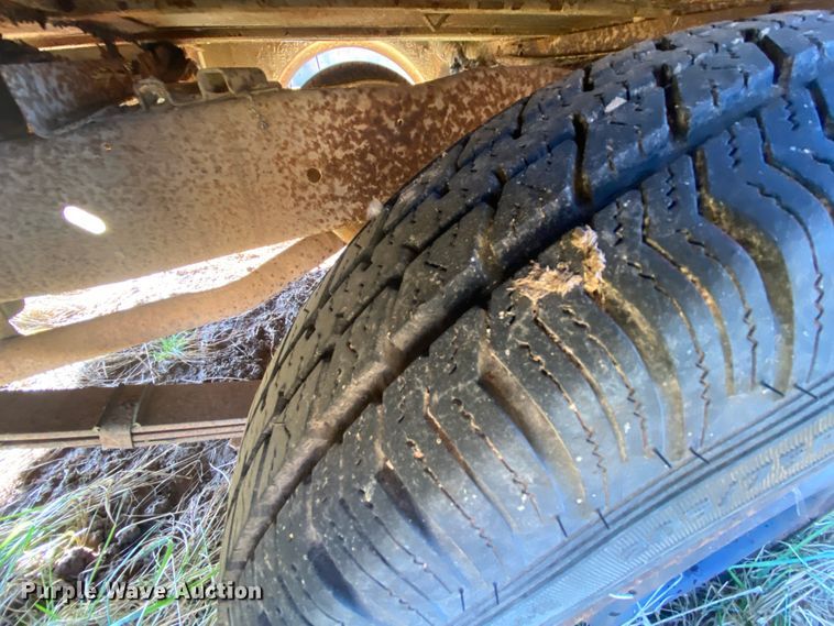 image for item HR9412 1988 Dodge Dakota  utility bed pickup truck