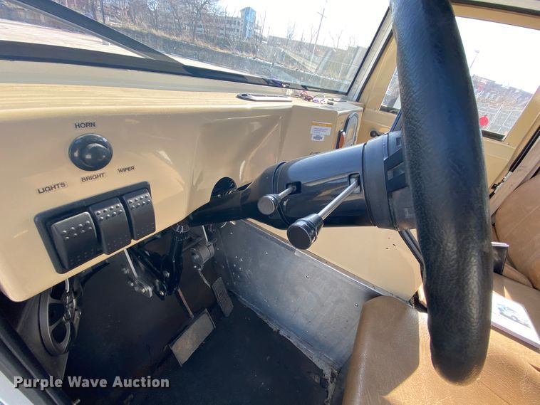 image for item HR9423 2008 E-Ride  utility vehicle