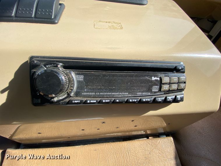 image for item HR9423 2008 E-Ride  utility vehicle