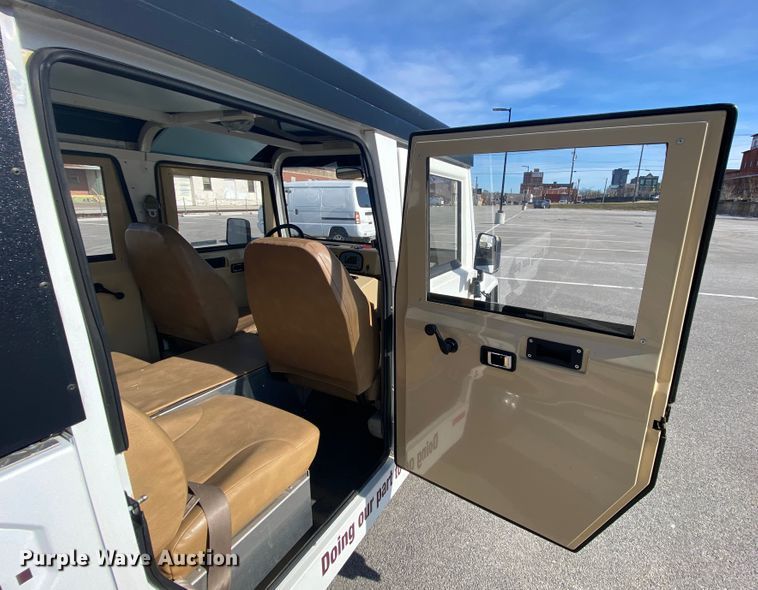 image for item HR9423 2008 E-Ride  utility vehicle