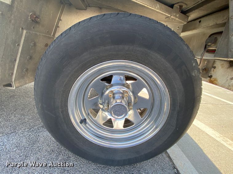 image for item HR9423 2008 E-Ride  utility vehicle