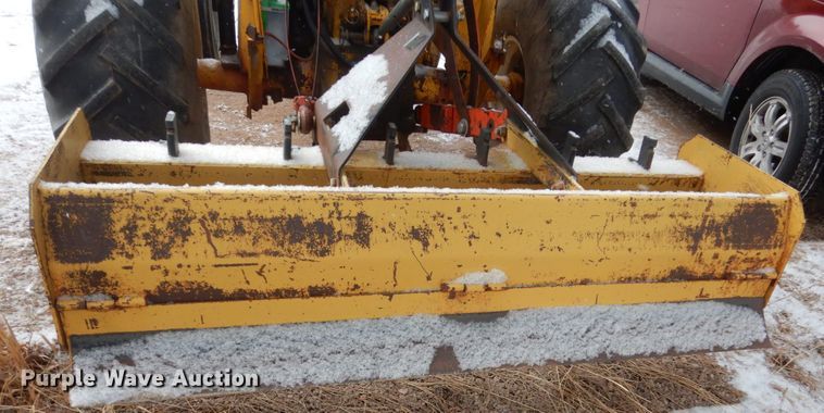 image for item HS9838 International 2444  tractor