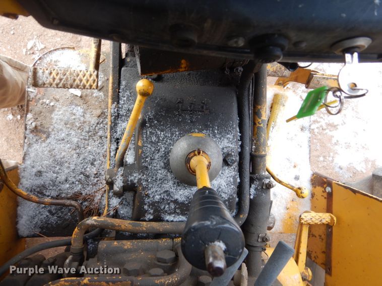 image for item HS9838 International 2444  tractor