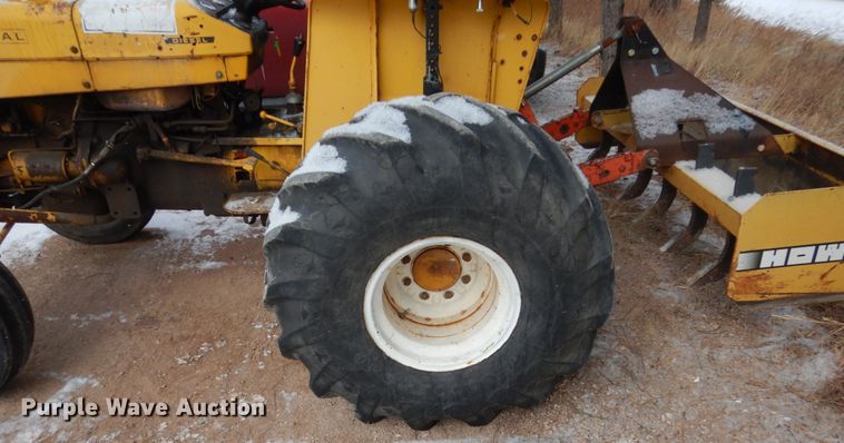 image for item HS9838 International 2444  tractor