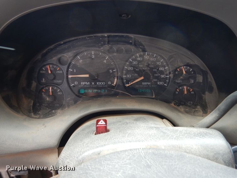 image for item HS9839 2002 Chevrolet Blazer  SUV