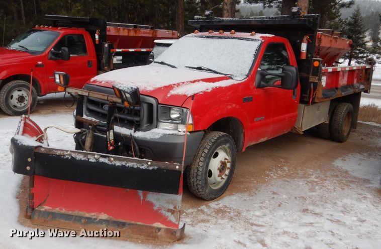 image for item HS9840 2003 Ford F550 Super Duty  dump truck