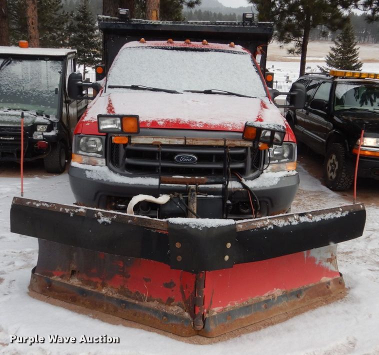 image for item HS9840 2003 Ford F550 Super Duty  dump truck