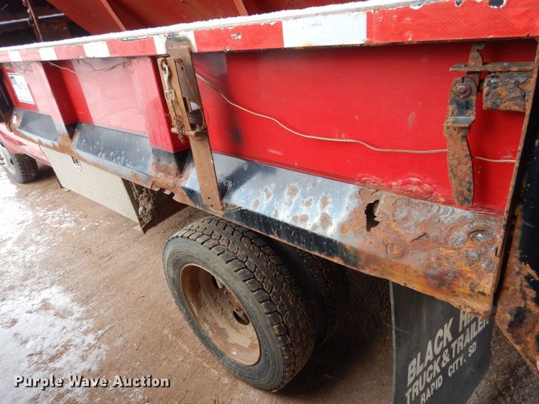 image for item HS9840 2003 Ford F550 Super Duty  dump truck