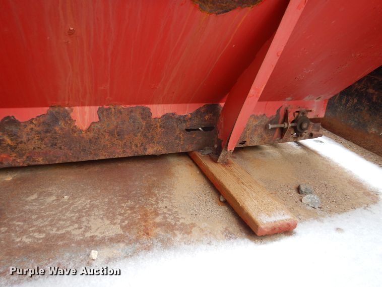 image for item HS9840 2003 Ford F550 Super Duty  dump truck